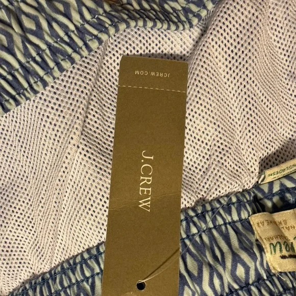J Crew 6 inch Stretch Swim Trunks M - Picture 12 of 12